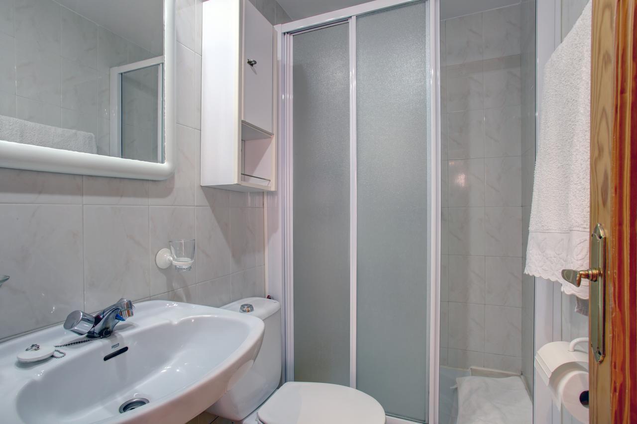 Marina Bay Playa Del Cristo Apartment Estepona Bagian luar foto